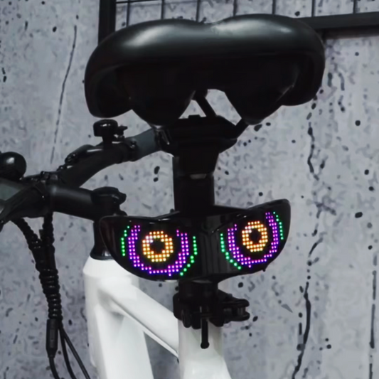 Smart LED Helmet Display – Bluetooth Customizable Animations for Motorcycle & Bike Helmets