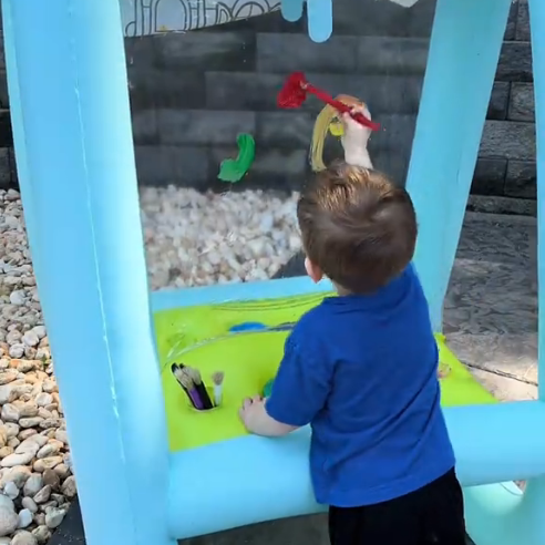 3-in-1 Inflatable Painting Easel for Kids – Outdoor Art Game with Washable Paints, Ages 3+