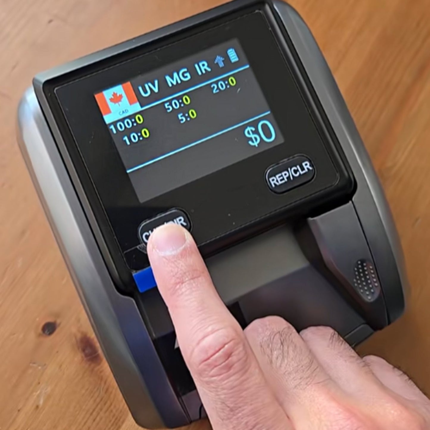 Counterfeit Money Detector – Digital Screen, Denomination & Total Calculation, 4‑Way Scanning