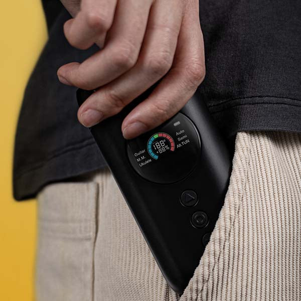 Smart Automatic Guitar Tuner – 3-in-1: Tuner, Metronome & String Winder