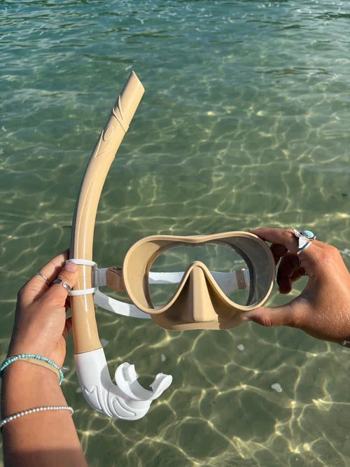 Two-Tone Snorkel Set – Tempered Glass Mask with Adjustable Silicone Strap