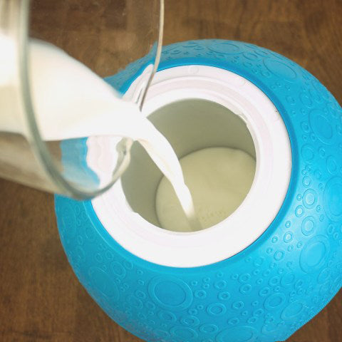 Ice Cream Making Ball – Manual 1-Pint Ice Cream Maker, No Electricity Needed
