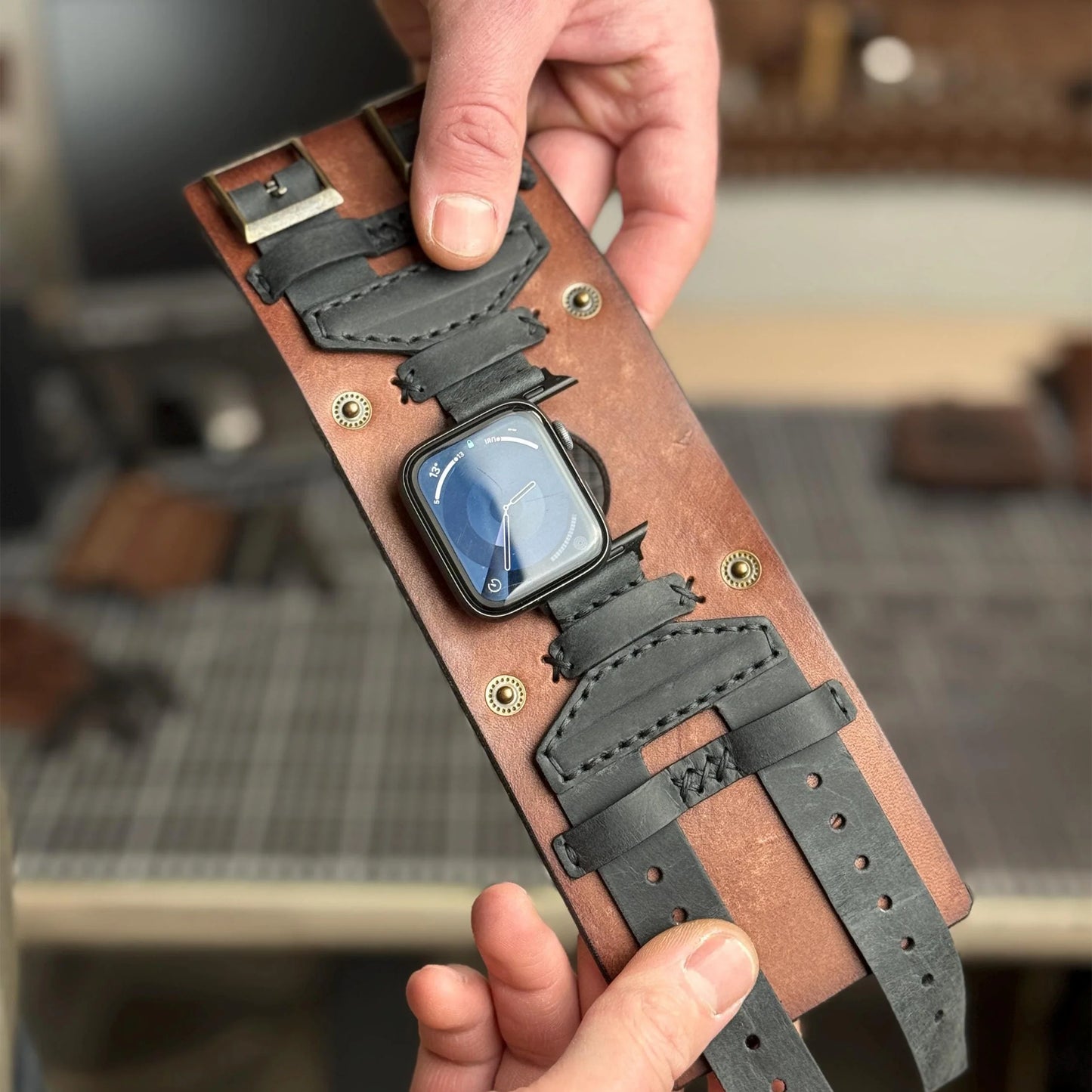 Genuine Leather Flip Strap – Wide Handcrafted Design for Smartwatches & Classic Watches